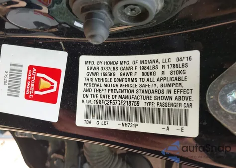 2016 Honda Civic Lx z USA, uszkodzony, nr VIN 19XFC2F57GE218759